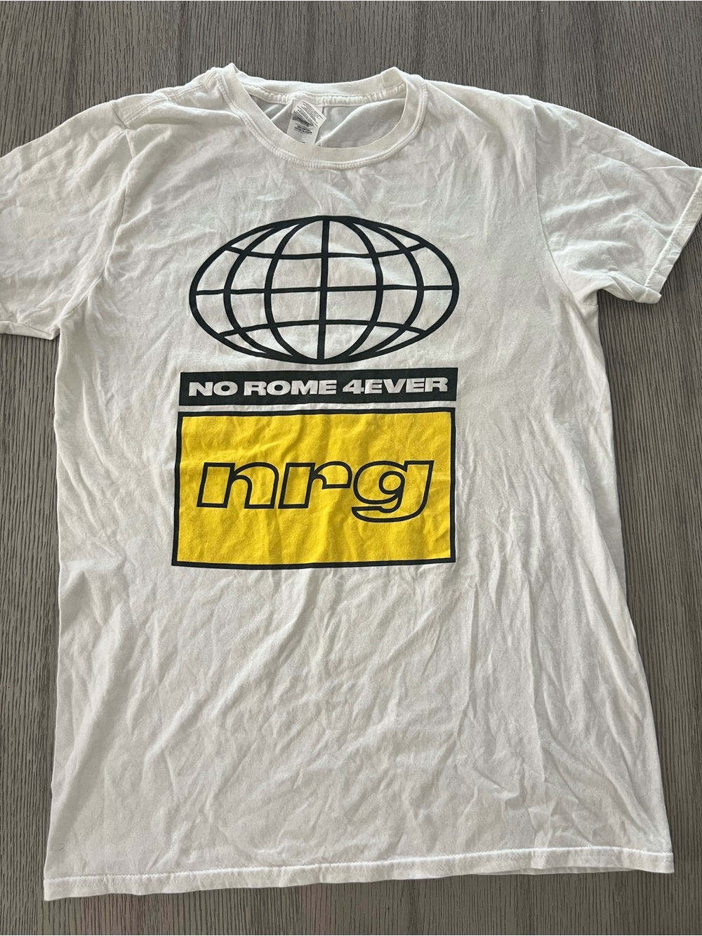 Gildan Mens white graphic Tee
